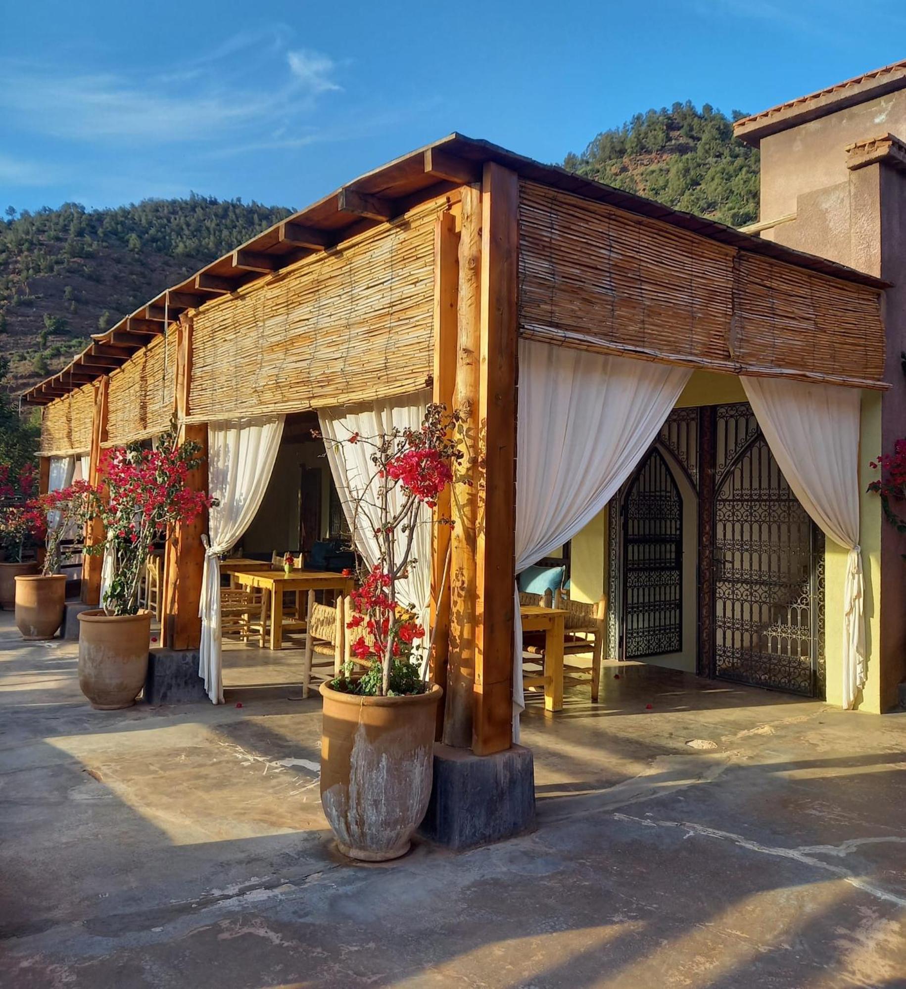 Готель Ourika Timalizene Le Jardin Des Delices Tamezindert Екстер'єр фото